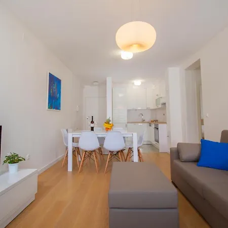Mt Apartment *